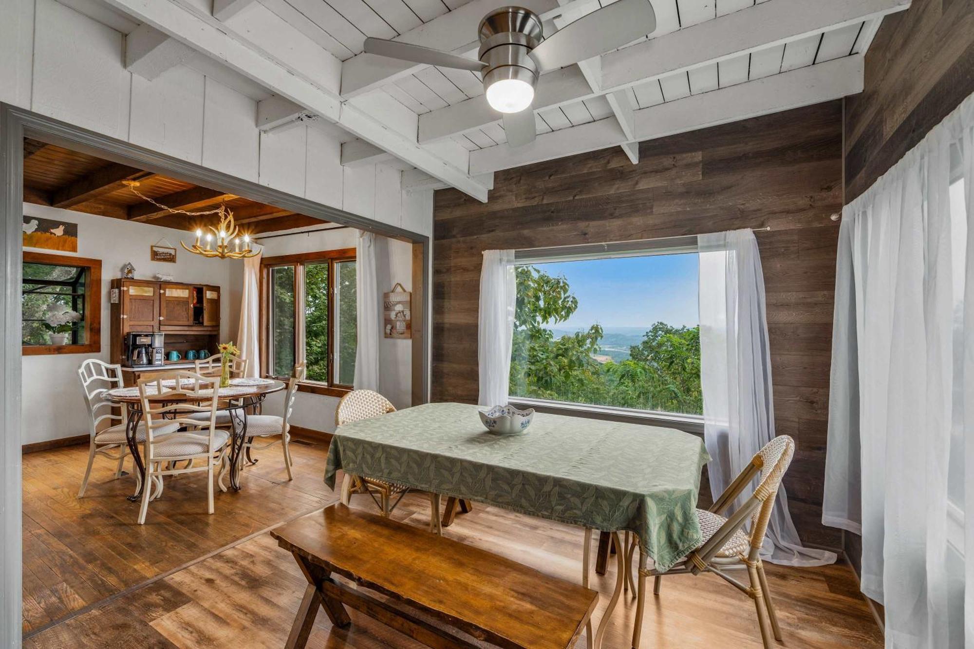 Rubys Roost Villa Mentone Exterior photo