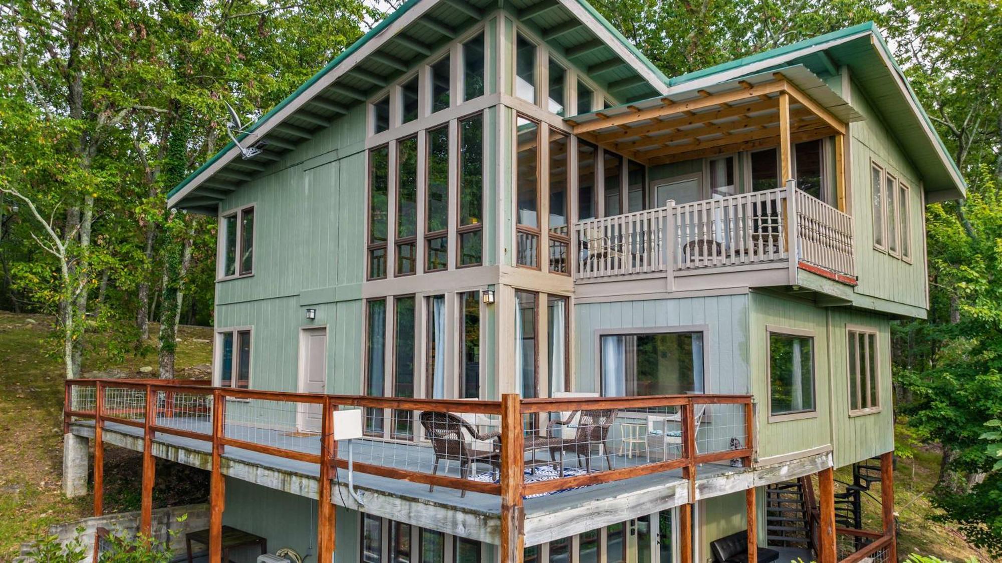 Rubys Roost Villa Mentone Exterior photo